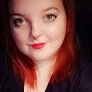 Meet your Posher, Carolyn